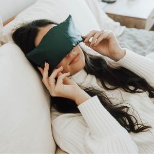 Skön Aromatherapy Silk Eye Pillow